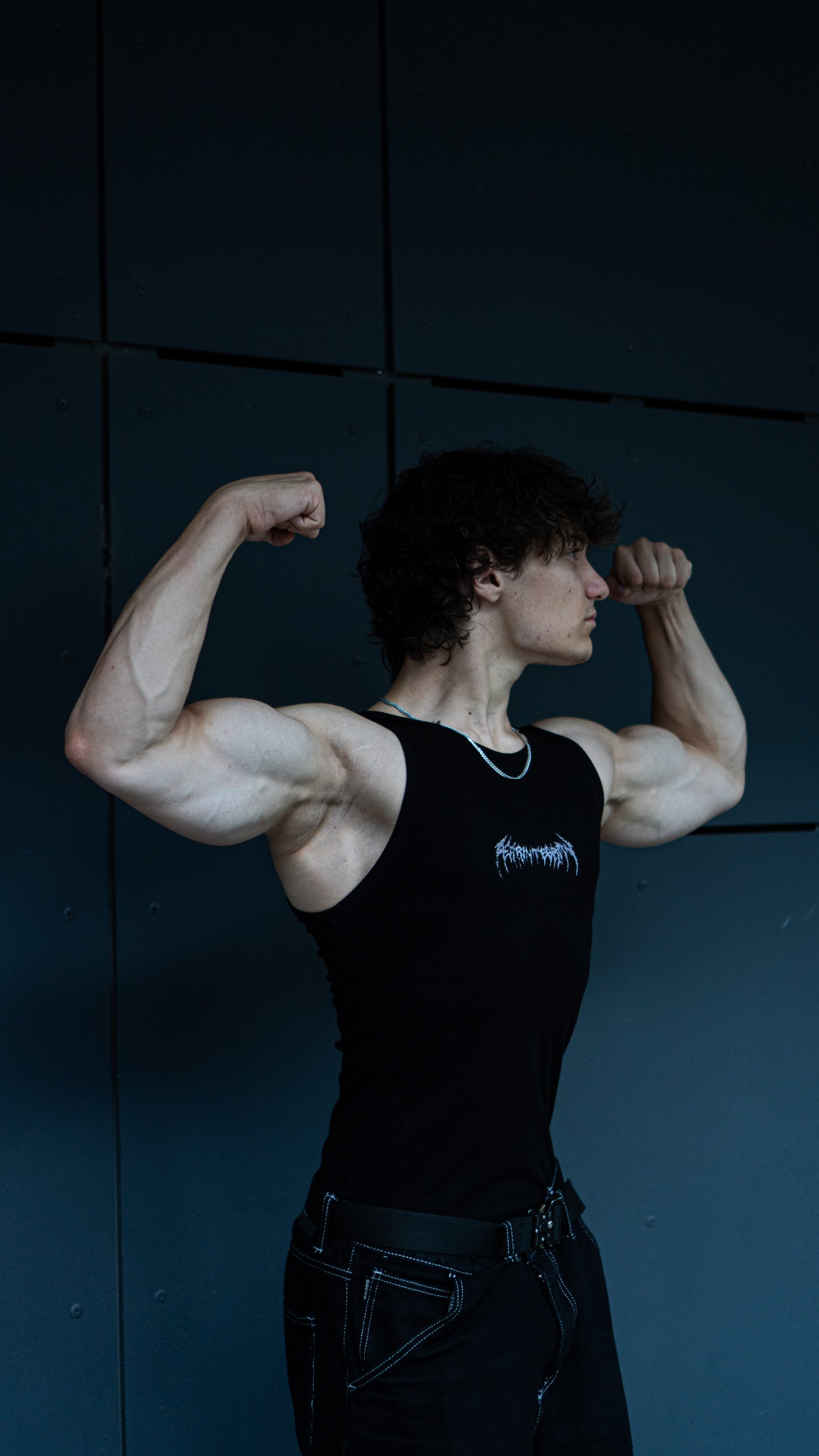 VOID TANK TOP
